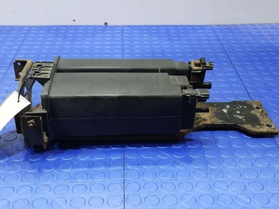 04-18 Infiniti QX56 QX80 Combustible Vapor Carbón Conjunto OEM 149507S000 Foto 1 de 4