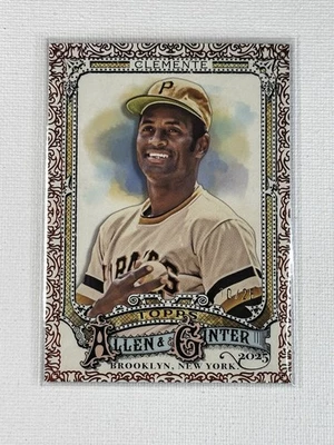 2025 Topps Allen & Ginter ~ Роберто Клементе ~ оранжевый Filagreement #'d /25 ~ пираты - Изображение 1 из 2