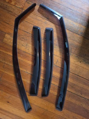 Protectores de lluvia Gen 6 Subaru Legacy Foto 1 de 3