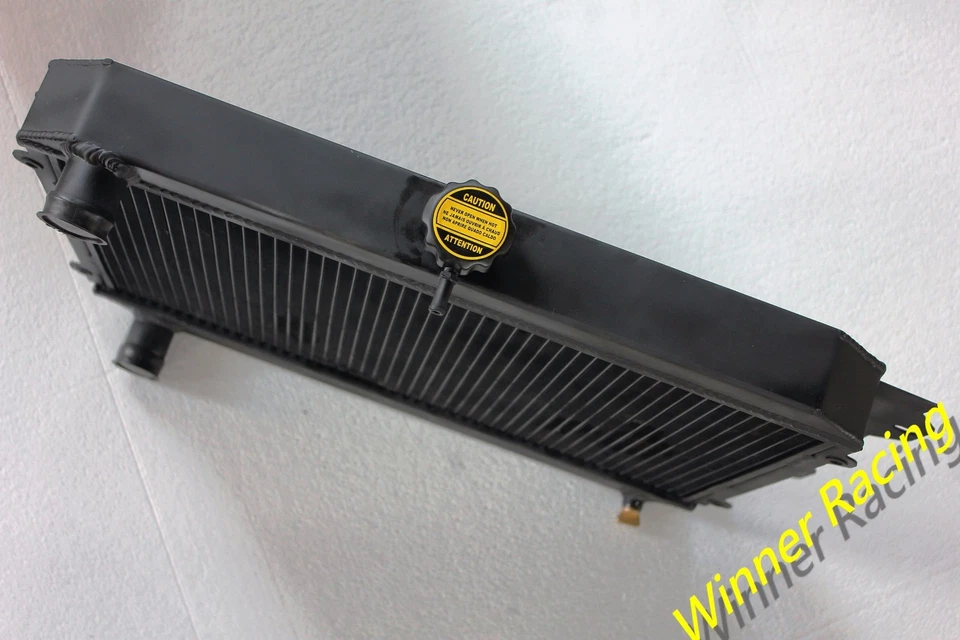 RADIADOR ALUMINIO APTO TOYOTA CELICA A20 TA28 1.6L 2T-G I4 SV-1 1971-77 M/T NEGRO Foto 1 de 4