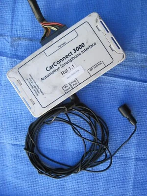 CarConnect 3000 Smartphone Interface - Image 1 of 3