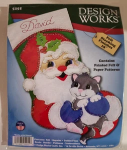 Design Works Felt Applique Stocking Kit 18" Santa with Kitten 5255 - Picture 1 of 4