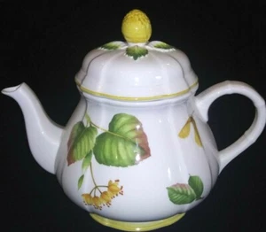 VILLEROY BOCH PARKLAND LIDDED TEA POT - Picture 1 of 8