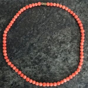 GENUINE antique ANGEL SKIN CORAL round BEAD NECKLACE 0.5cm beads 19g 41cm long - Picture 1 of 5