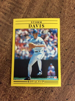1991 Fleer #556 Storm Davis, Royals    nm  in - Image 1 of 2