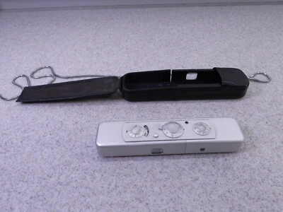 Minox Modelo 'C', Cámara Espía Película Subminiatura Compacta, 1:3.5 / 15 mm Foto 1 de 4