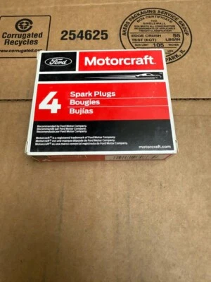 NEW Motorcraft Spark Plugs Set of 4 SP-415A Ford Chevy Olds Pontiac 1970-1995 - Изображение 1 из 2