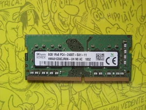 MODULO RAM MEMORIA HYNIX DDR4 8GB 1Rx8  PC4  2400T-SA1-11  1852 SPED.GRATIS - Foto 1 di 1