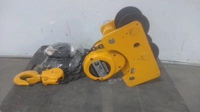 Harrington NTH030-10 3 Ton Capacity 10 Ft Lift Length Manual Chain Hoist - Image 1 of 4