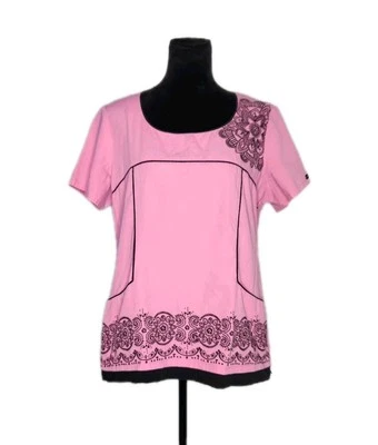 Blusa Médica De Colección Y2k Baby Phat Rosa Bordada Manga Corta Cuello en V Algodón Talla L Foto 1 de 4