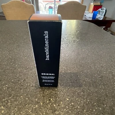 bareMinerals Original Liquid Mineral Foundation Broad Spectrum SPF 20 - Image 1 of 4