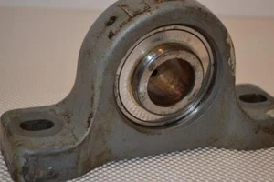 ONE USED REXNORD CORP LINK BELT PILLOW BLOCK BEARING S3 P-328-0. - Picture 1 of 1