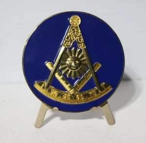 Masonic Past Master Car Metal Emblem - Gold Emblem w/Dark Blue Background - Picture 1 of 2