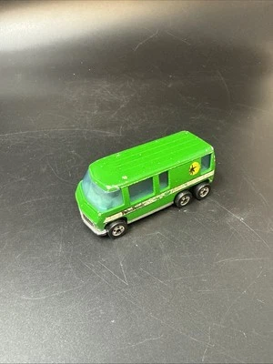 Hot Wheels 1976 Green GMC Motor Home Palm Beach Hongkong - Image 1 of 4