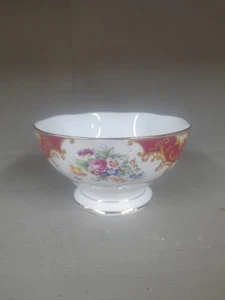 Vintage Royal Albert Canterbury Bone China Sugar Bowl  - Picture 1 of 6
