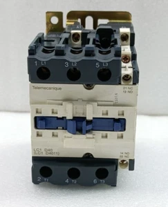 CONTACTOR SCHNEIDER TELEMECANIQUE LC1D40 (LC1D4011) 60A 8kV 440V 50/60Hz NUEVO - Imagen 1 de 10