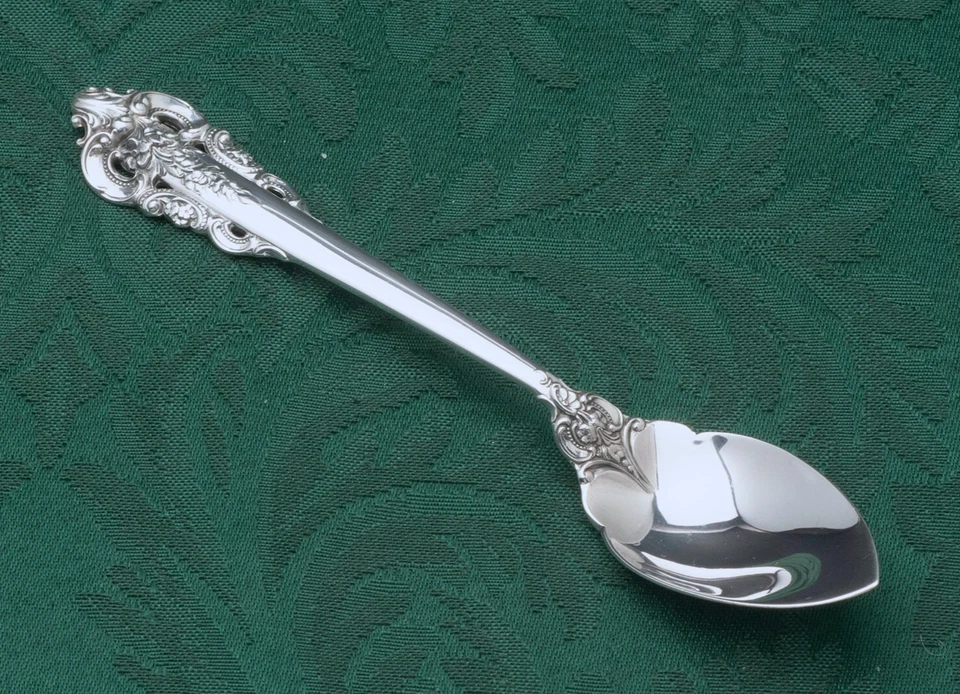Colher de frutas individual de prata esterlina Grande Baroque by Wallace 6" - Imagem 1 de 1