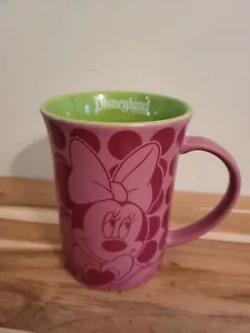 Disney Parks MINNIE MOUSE Large Pink Coffee Cup MUG Disneyland Resorts Polka Dot - Picture 1 of 3