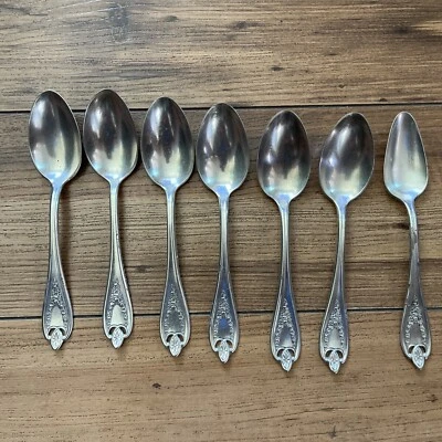 Посеребренные чайные ложки (6), фруктовая ложка (1) Bros 1847 тройная тарелка, старая колония - Изображение 1 из 4