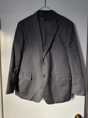 Linea Uomo Two-piece Men's Suit, Dark Gray, 44 Short, 38 Waist - Image 1 of 3