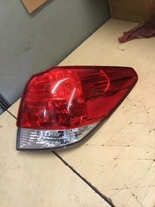 2010-2014 Subaru Outback Wagon Right Passenger Rh Side Tail Light Oem C5143 DG1 - Picture 1 of 2