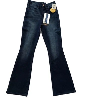 Pantalones de mezclilla YMI tiro alto acampanados para mujer talla 3/26 elásticos nuevos con etiquetas  Foto 1 de 3