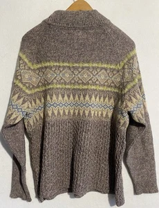 Woolrich Brown Geometric Sweater Womens Large Preppy Stylish Casual - Picture 1 of 3