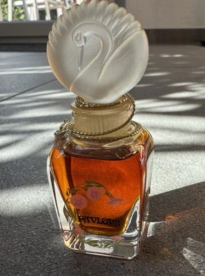 Pavlova reines Parfum 15 ml - Bild 1 von 4