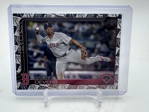 Rafael Devers - 2025 Topps Series 1 Spring Training #285 - Picture 1 of 2
