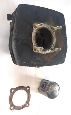 1995 Yamaha RT180 Jarro Top End + Pistão - BOM - FABRICANTE DE EQUIPAMENTO ORIGINAL - Imagem 1 de 4