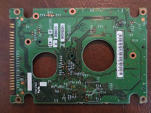 Fujitsu MHT2040AS CA06377-B824000B 0E75-006C 40 GB 2,5" IDE/ATA PCB - Foto 1 di 1