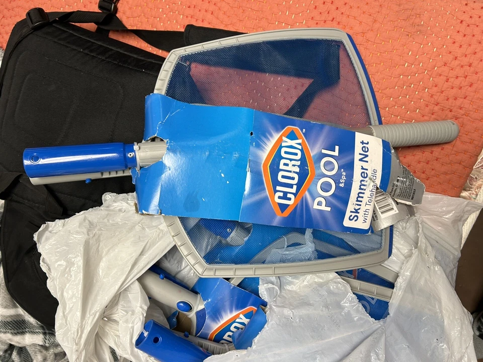 Clorox Pool Skimmers  - Image 1 of 1