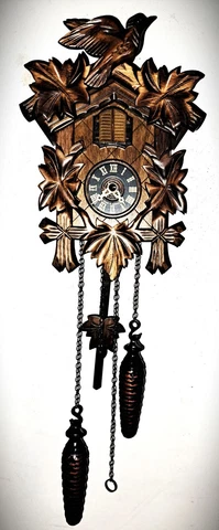 Engstler Schwarzwald Battery Musical Cuckoo Clock/New in its box! Cover