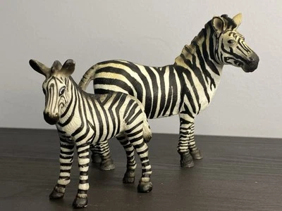 Schleich - 2008 Male Zebra And Baby - image 1 of 4