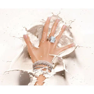 Guantes sedosos Alessandro hidrato suero fluido mano spa proteger nutritiva seda mirra - Imagen 1 de 6