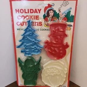 NEW Vtg Cookie Cutters Plastic Merry Christmas Santa Snowman Yuletide Hong Kong - Picture 1 of 12