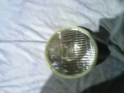 NOS LENTE FARO YAMAHA XS750S - XS1100 2F3-84321 Foto 1 de 4