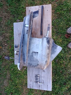 OMC Cobra Stern Drive Lower Gear Housing 333856 Lower Unit 4.3L Freshwater  - Image 1 of 4