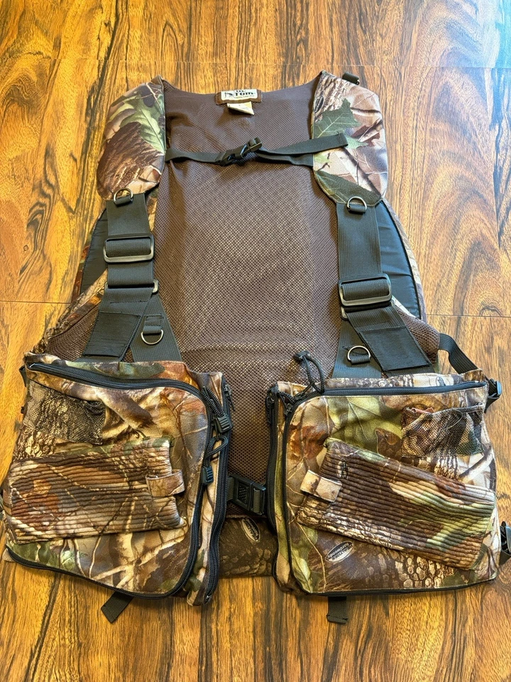 Ol Tom Turkey Hunting Vest With Magnetic Seat Cushion Sz L Adjustable EUC - Image 1 of 4