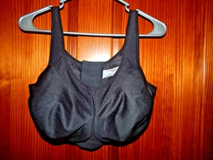 SUJETADOR DEPORTIVO COMPLETO CON AROS GLAMORISE ALTO IMPACTO, FORRO DE TELA, TALLA 40 F, 9066 - Imagen 1 de 4