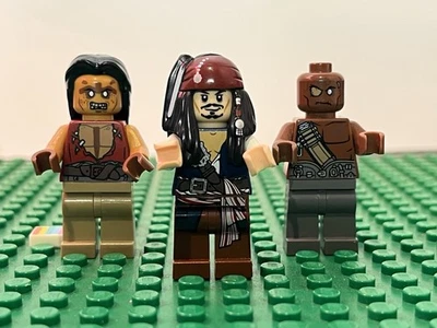Lego Piratas del Caribe Jack Sparrow Gunner Zombie Minifigura LOTE de 3 Foto 1 de 4