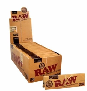 Raw Classic Single Wide Standard Smoking Rolling Papers - Pack of 50 - Picture 1 of 4