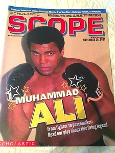 2001 SCHOLASTIC SCOPE MAGAZIN MIT MUHAMMID ALI COVER & ARTIKEL - Bild 1 von 4