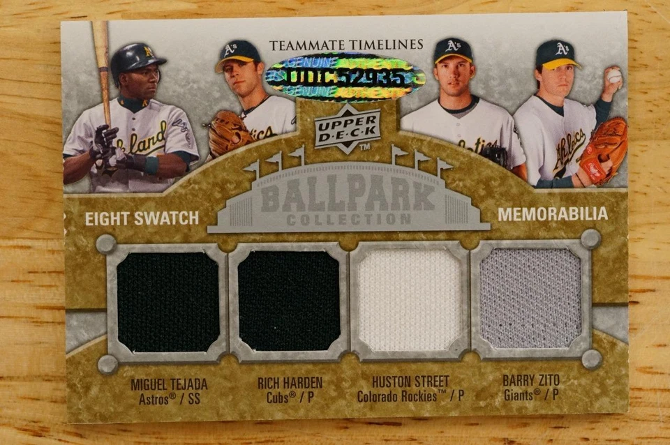 Upper Deck Teammate Timelines 2009/250 8 Swatch Ballpark Collection Barry Zito Foto 1 de 2