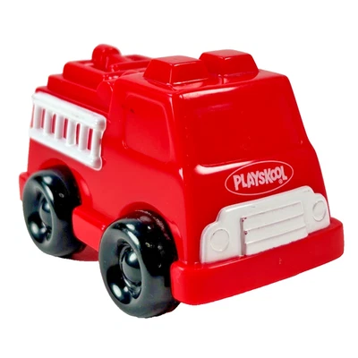 Playskool Fire Truck Toy Red & White Plastic Wendy’s Kids Meal 2000 Hasbro Vtg - Изображение 1 из 4