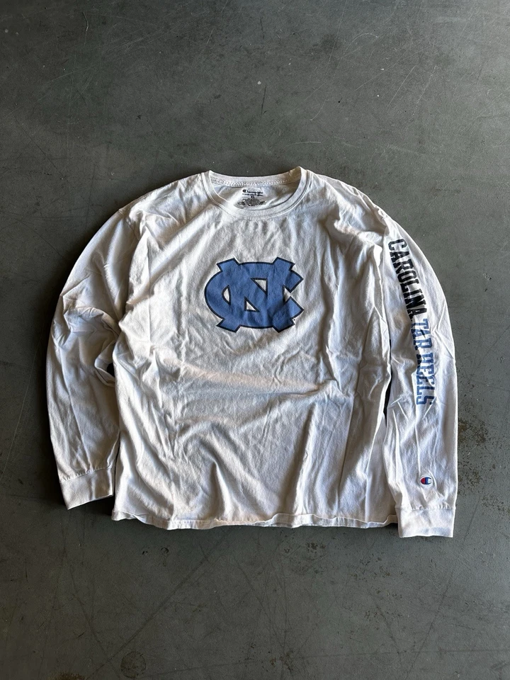 Camiseta de manga larga Champion North Carolina Tar Heels talla XL para hombre Foto 1 de 3