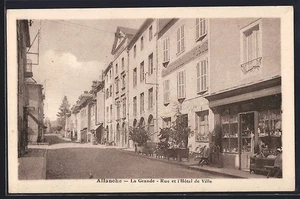 CPA Allanche, La Grande-Rue et l´Hôtel de Ville - Picture 1 of 2