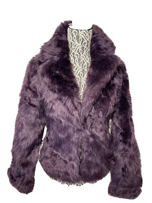 Romeo & Juliet Couture 紫色 S 短人造毛皮夹克外套衬里 Retai $325 — 第 1/4 张图片