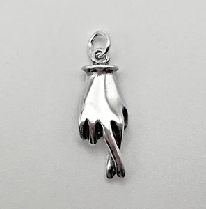 Sterling Silver Crossed Fingers Charm - Picture 1 of 3