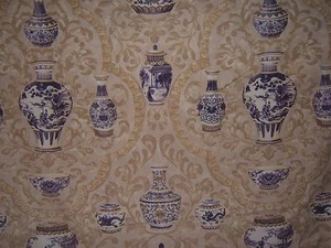 Lee Jofa, Vasi Cinesi Print, Oriental Vases, BTY,  Various Colors and Sizes - Picture 1 of 2